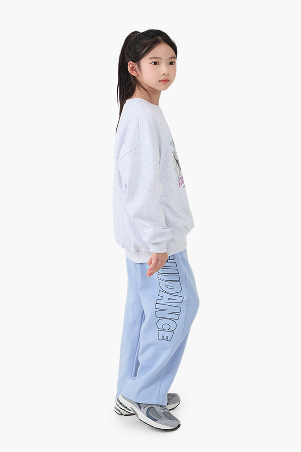 ̴