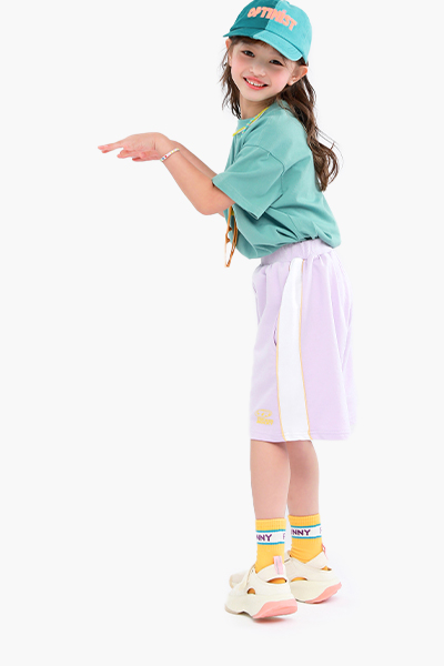 ̴