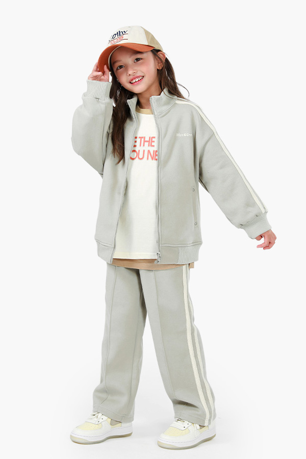 ̴