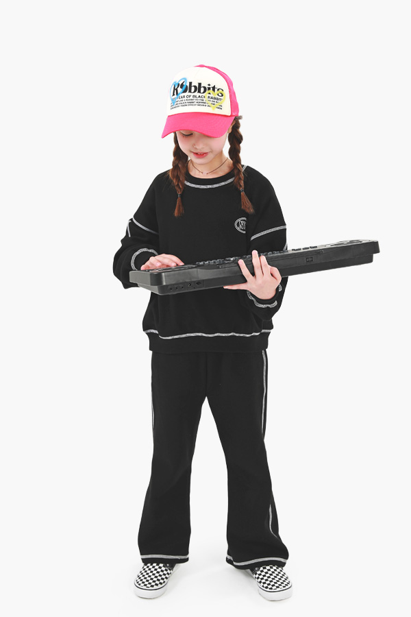 ̴