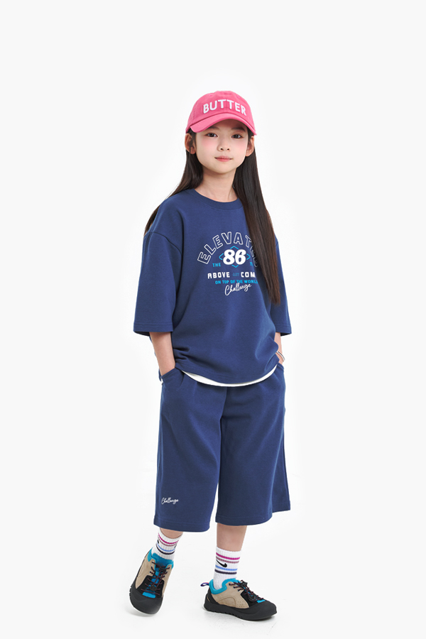 ̴