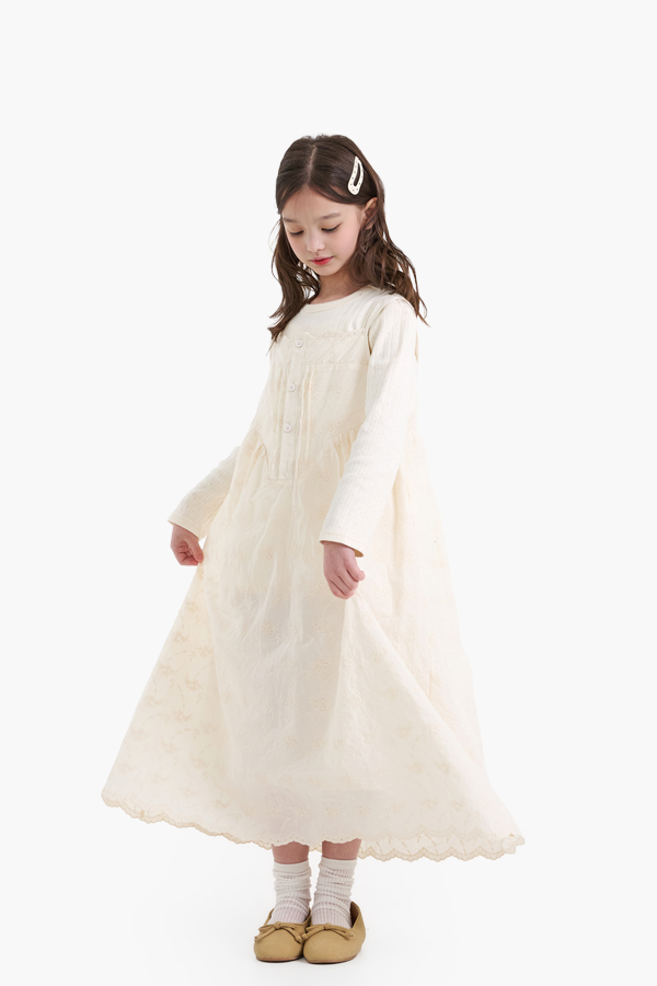 �����̴�